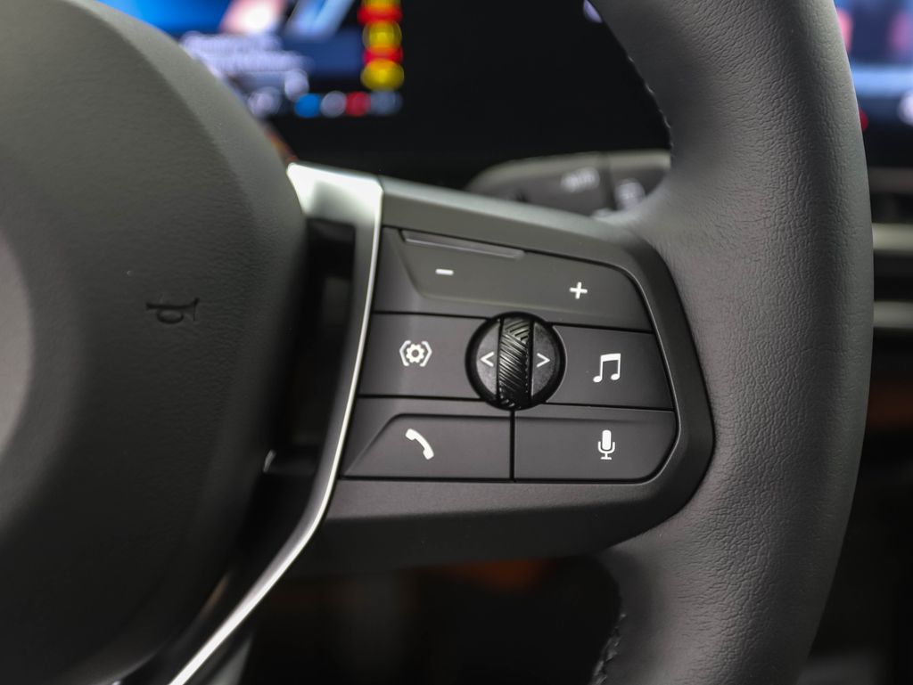 Thumbnail: 2026 BMW X1 - 13