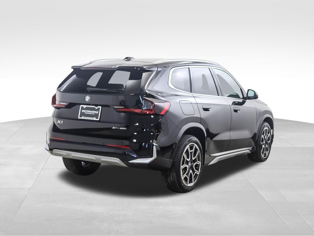 Thumbnail: 2026 BMW X1 - 5