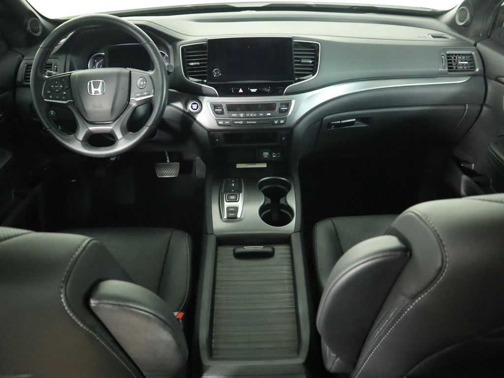 Thumbnail: 2022 Honda Passport - 13