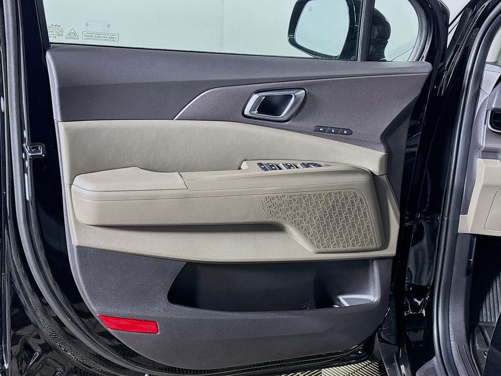 2025 Kia Carnival Hybrid EX