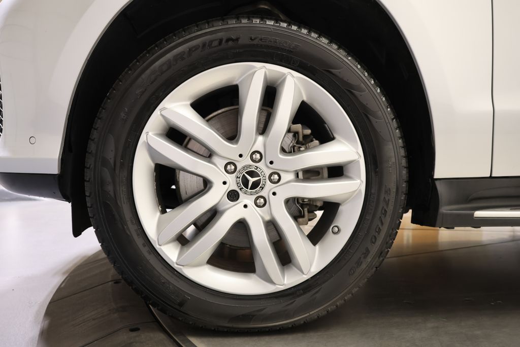 Thumbnail: 2019 Mercedes-Benz GLS - 11
