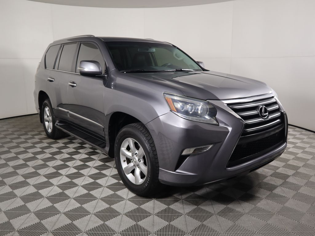 2016 Lexus GX 460 3