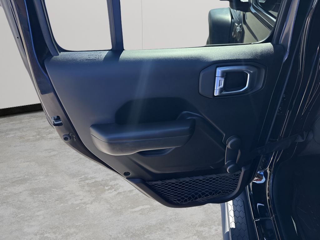 Used 2021 Black Jeep Unlimited Sport image 17