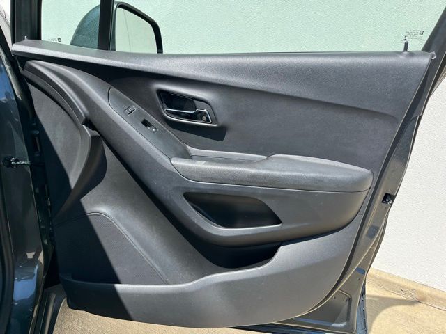 Used Car 2020 Chevrolet Trax  Ls For Sale Under $12,000 In Georgetown, Texas
