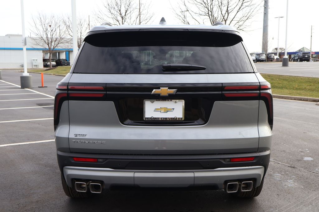 Thumbnail: 2026 Chevrolet Traverse - 6