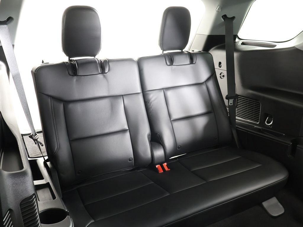 Used 2024 Blue Ford XLT image 37