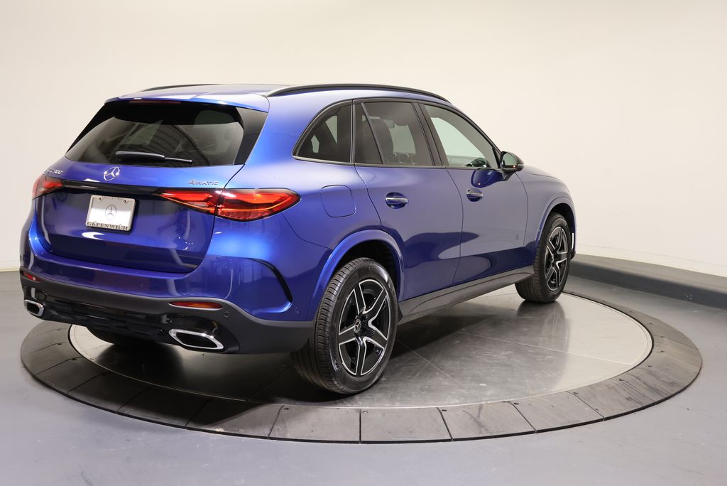 Thumbnail: 2027 Mercedes-Benz GLC - 7
