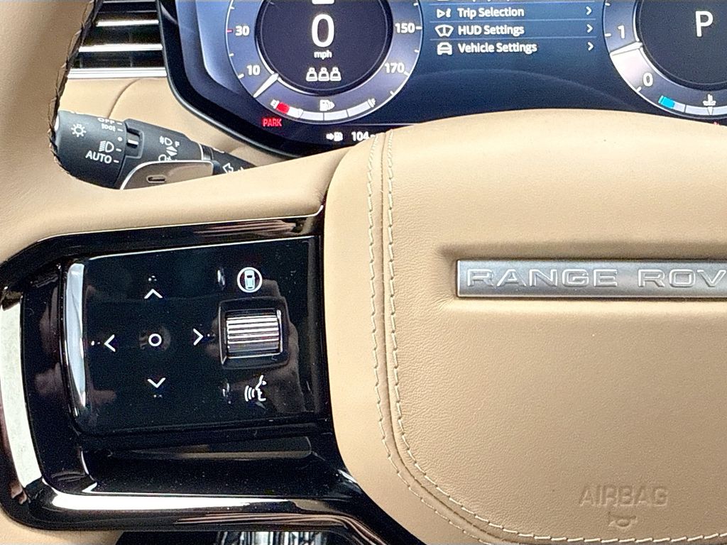 Thumbnail: 2026 Land Rover Range Rover Sport - 11