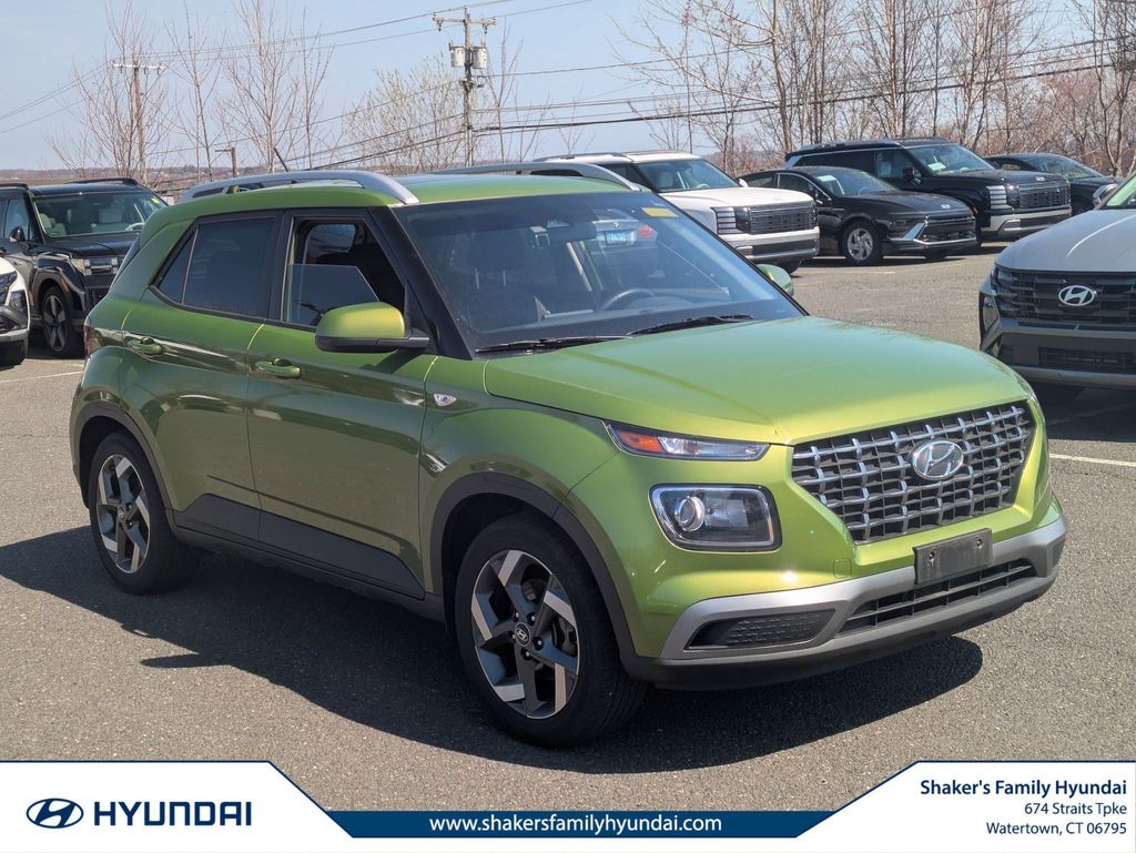 Green Apple 2023 Hyundai Venue SEL FWD SUV / Crossover Front-Wheel Drive Continuously Variable Transmission