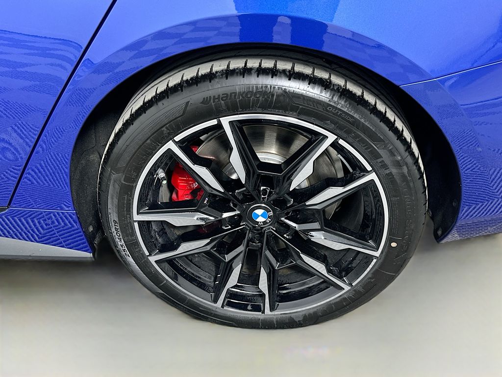 2025 BMW i4 M50 23