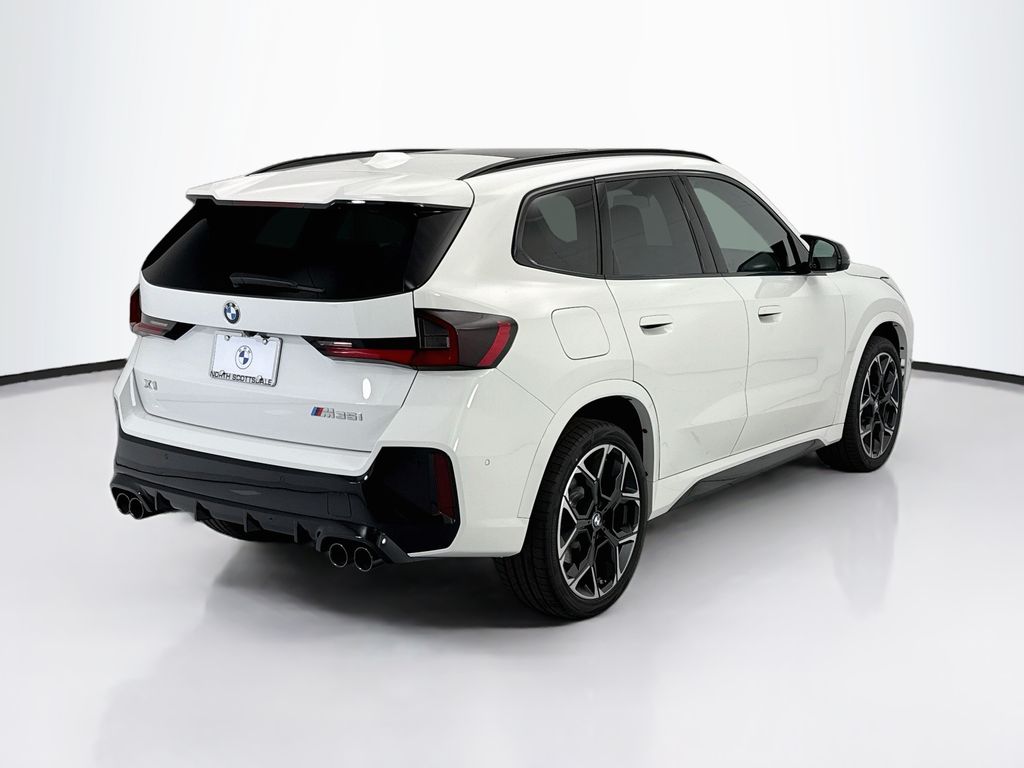 Thumbnail: 2027 BMW X1 - 5