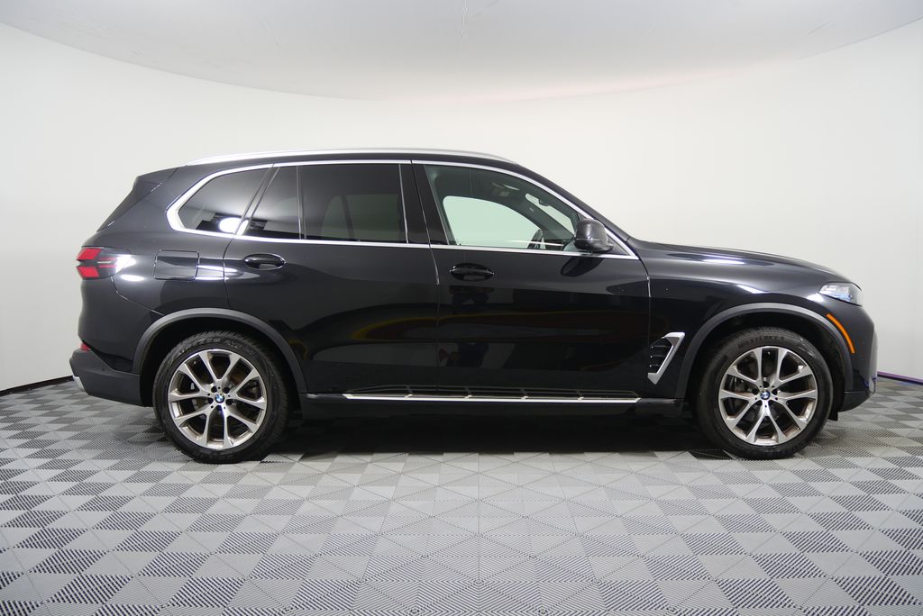 Thumbnail: 2025 BMW X5 - 2