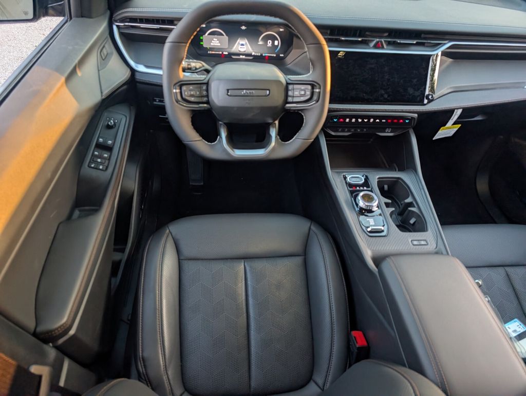 new 2026 Jeep Cherokee car, priced at $41,810