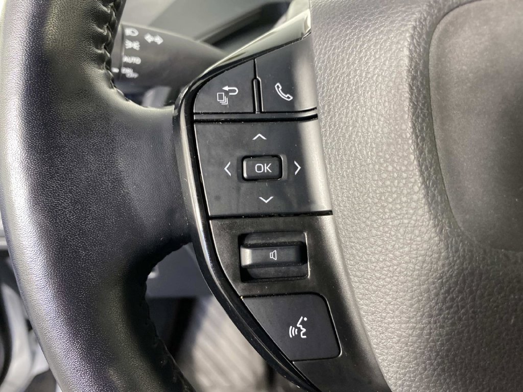 2023 Toyota Prius XLE Cutting Edge - Grieco Acura - Image 16