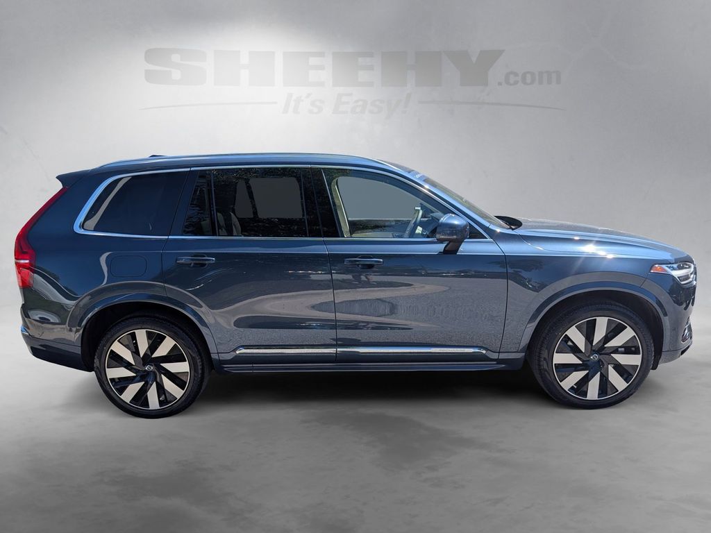 Used 2023 Blue Volvo Ultimate image 10