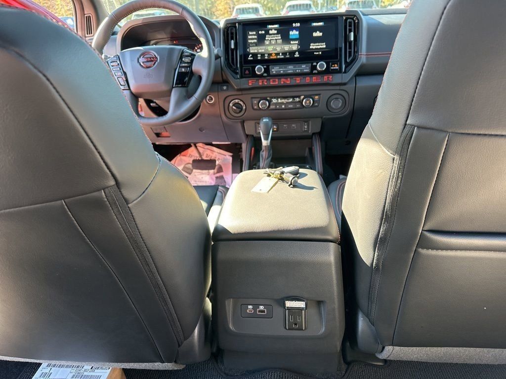 2025 Afterburn Orange Nissan Frontier PRO-4X 4X4 Truck