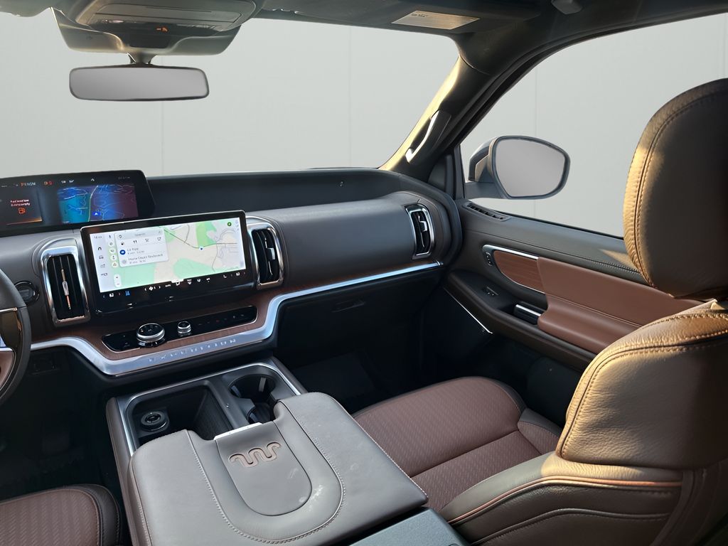 Used Car 2025 Ford Expedition Max  King Ranch For Sale Under $90,000 In Austin, Texas