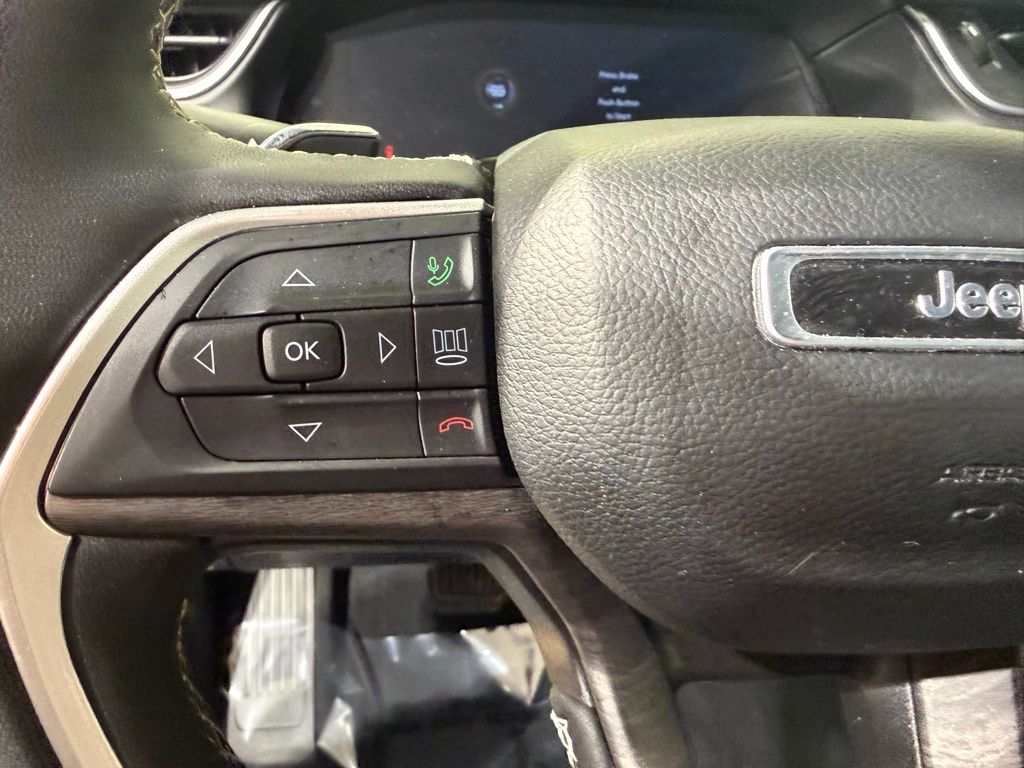 Thumbnail: 2024 Jeep Grand Cherokee - 23