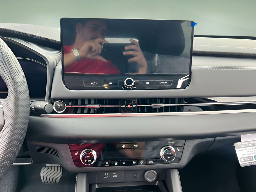 New 2026 Mitsubishi Outlander PHEV SUV