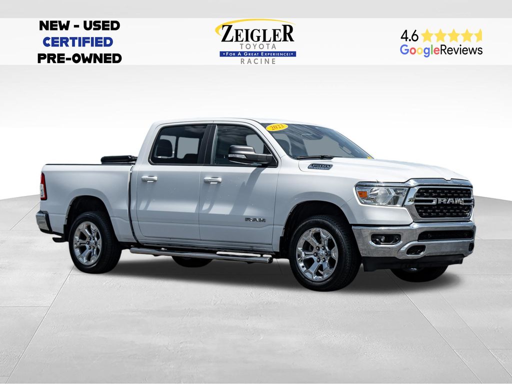 Bright White Clearcoat 2022 RAM 1500 Pickup Truck Four-Wheel Drive 8-Speed Automatic
