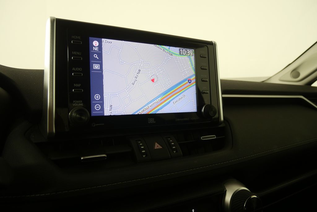 Thumbnail: 2021 Toyota RAV4 - 17