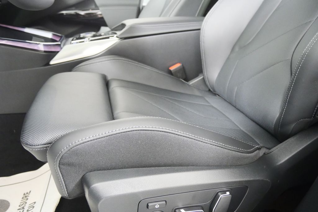 Thumbnail: 2026 BMW X3 - 9