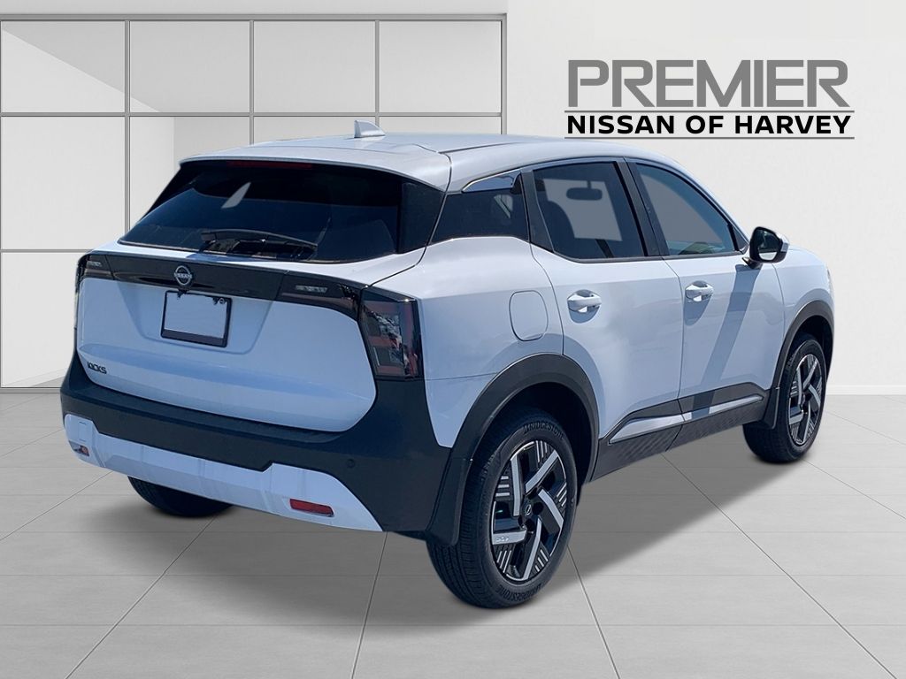 New 2027 White Nissan  image 5