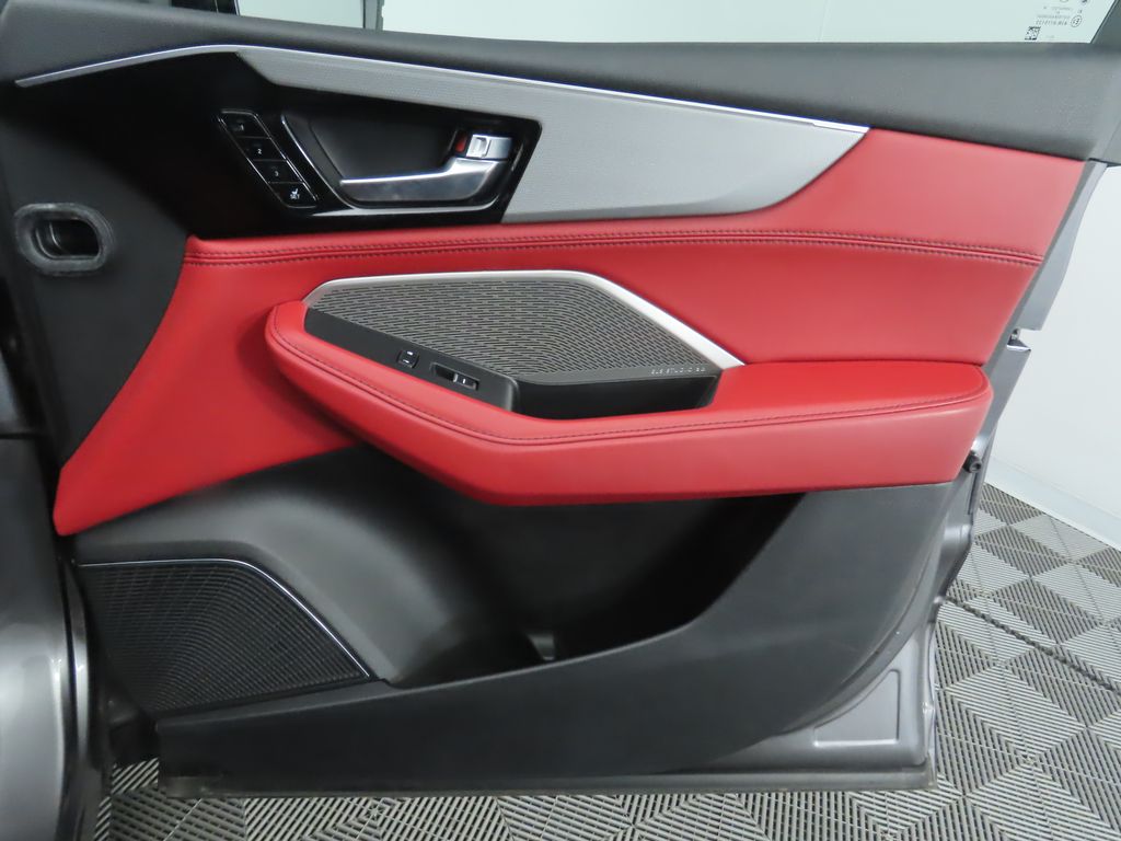 Thumbnail: 2023 Acura MDX - 26