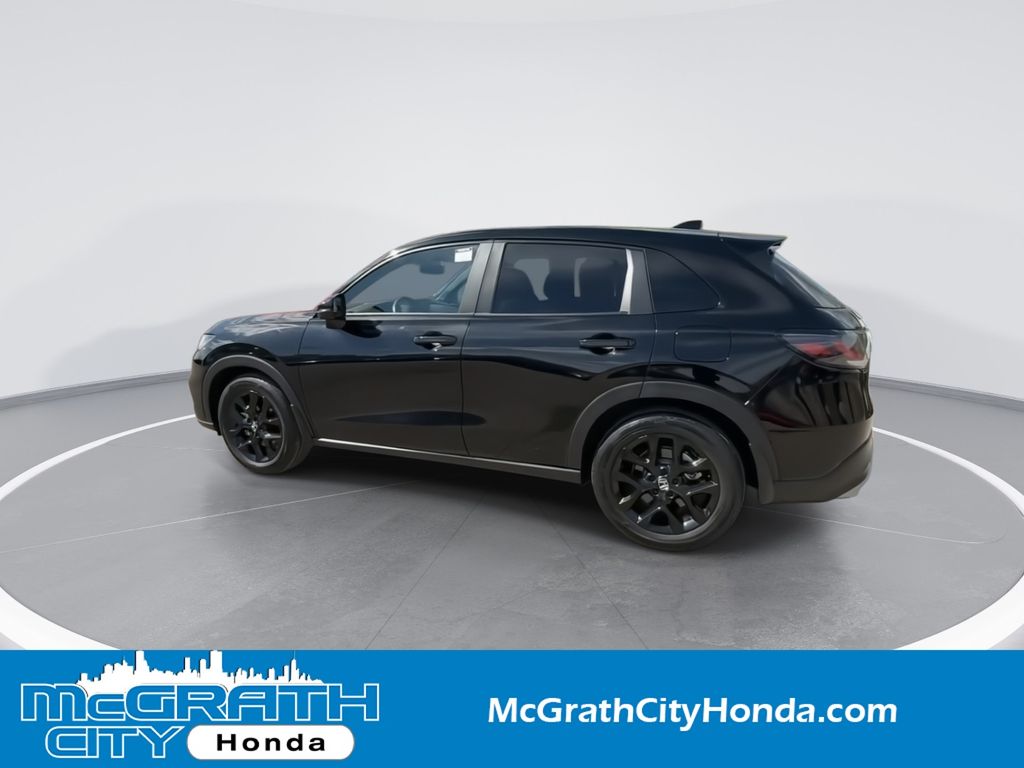 View vehicle photo 6