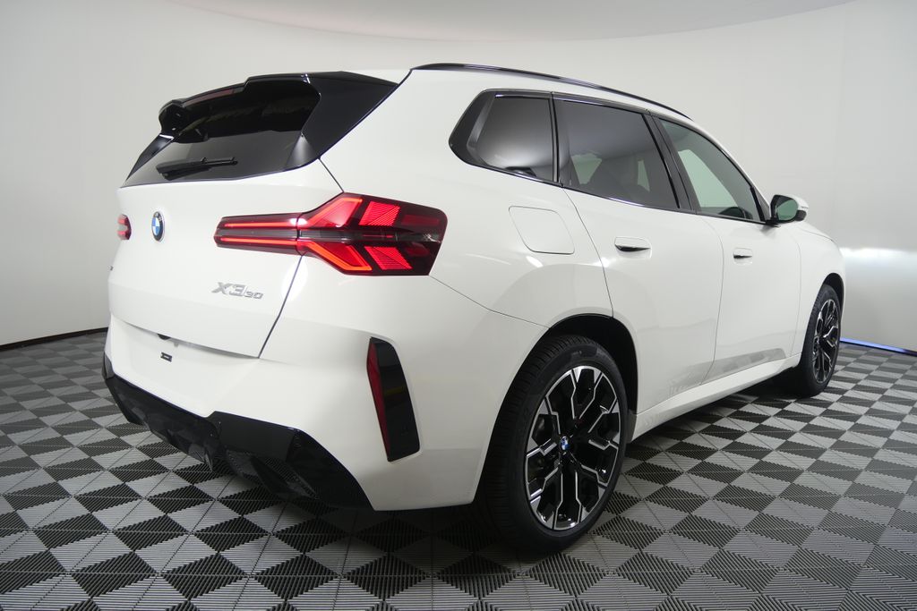 Thumbnail: 2026 BMW X3 - 3