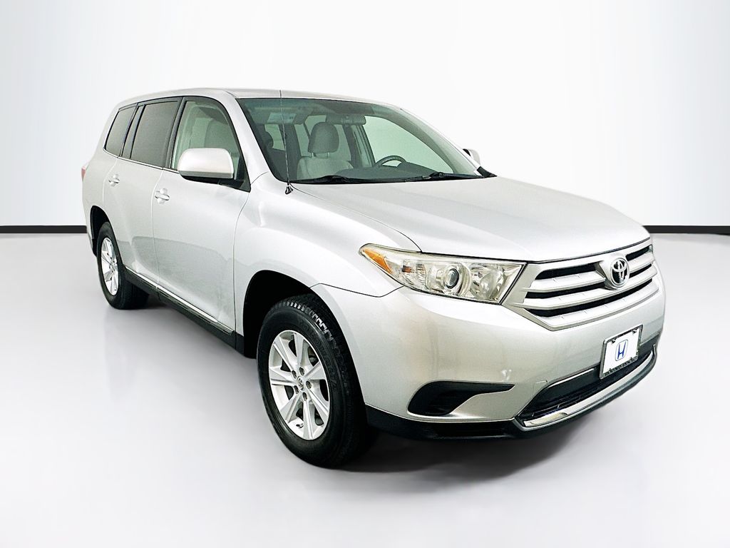 2012 Toyota Highlander Base 3