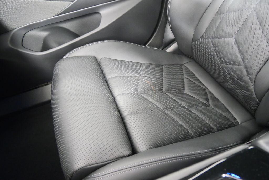 2024 BMW 5 Series 530i 24