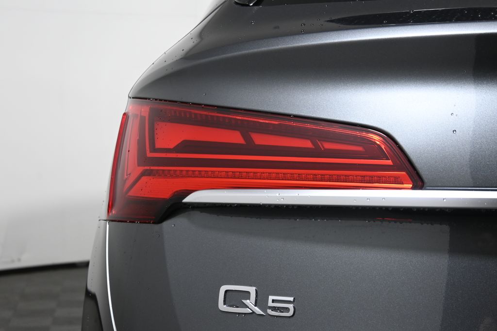 2025 Audi Q5  12