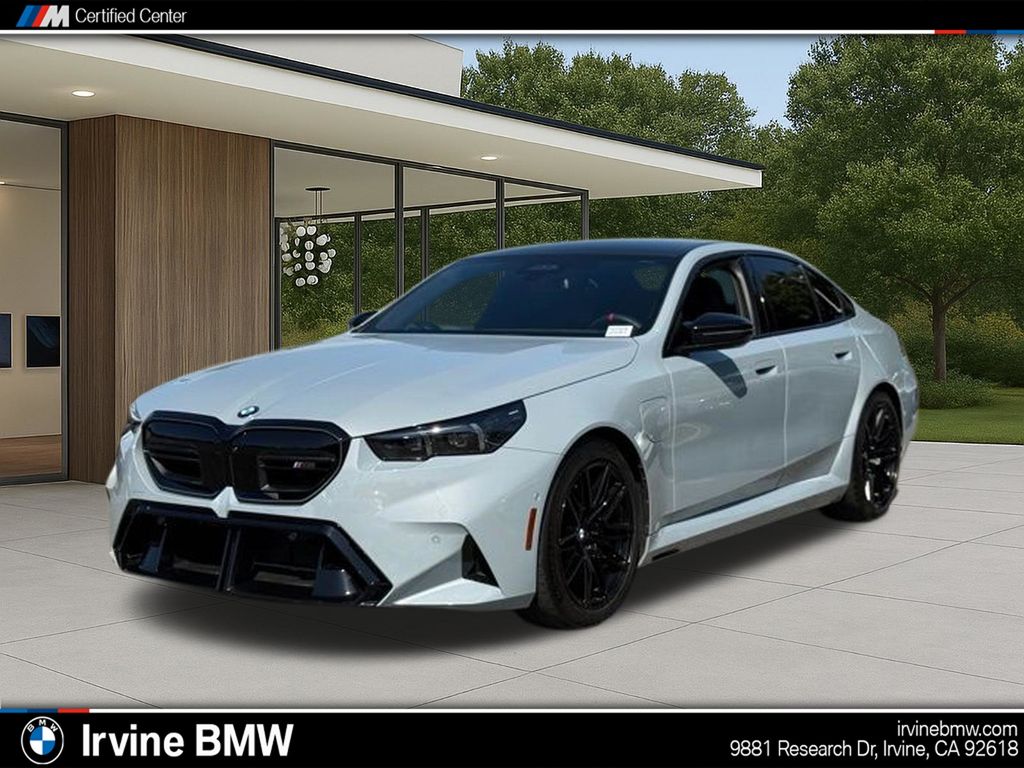 2025 BMW M5 AWD