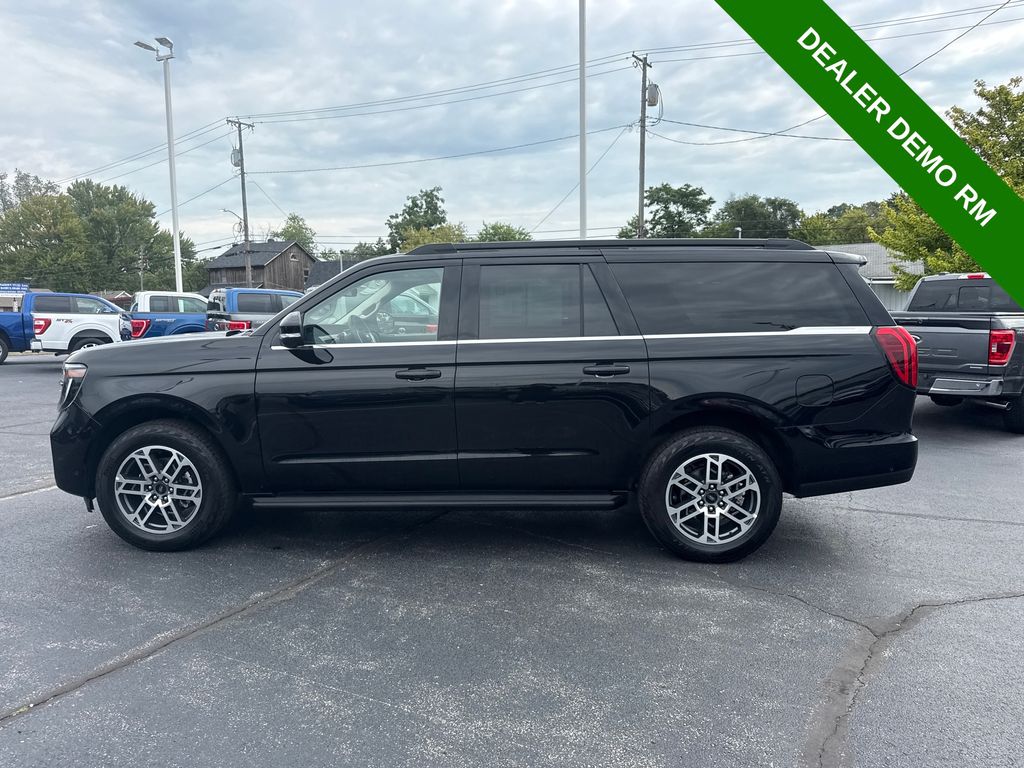 Agate Black Metallic 2025 Ford Expedition SUV / Crossover Four-Wheel Drive Automatic