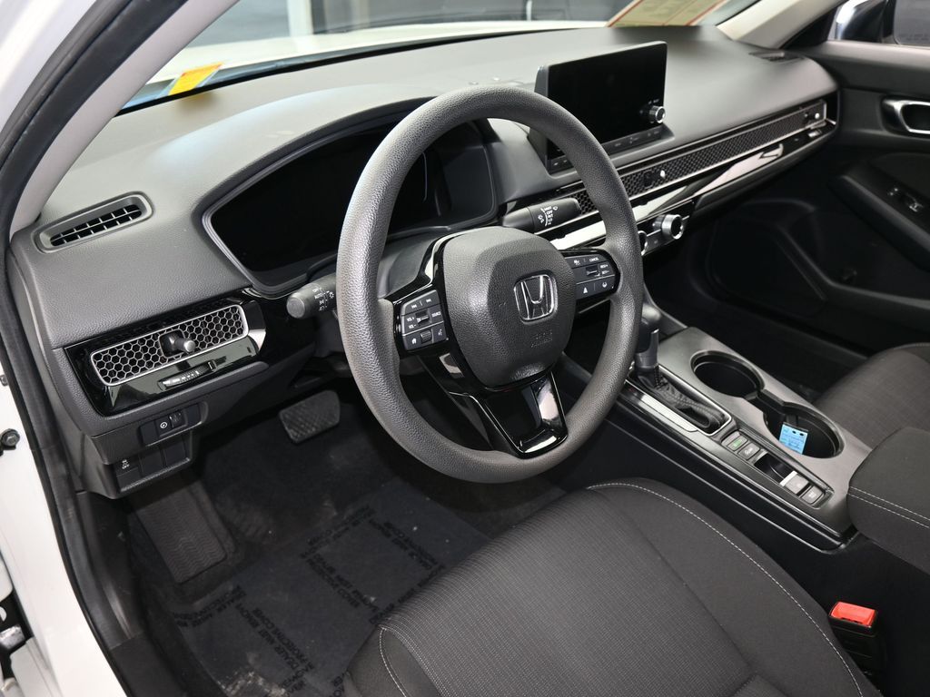 Used 2025 Platinum White Pearl Honda LX image 10