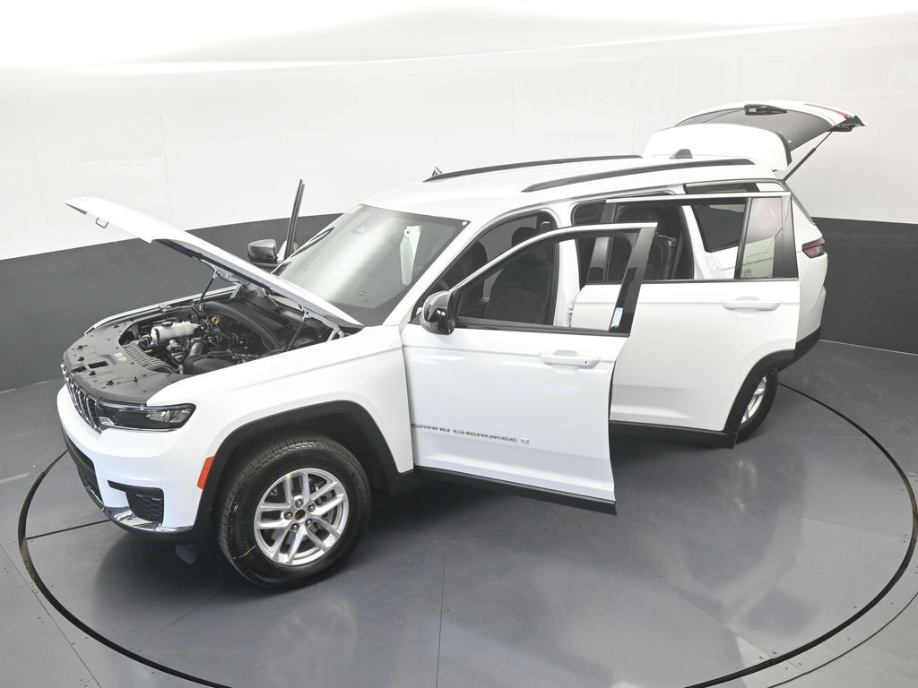New 2026 Bright White Clearcoat Jeep Laredo image 60