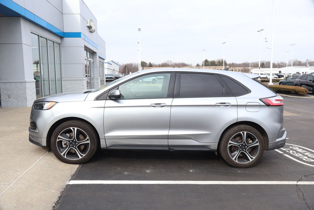 Thumbnail: 2023 Ford Edge - 12