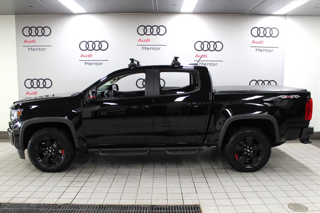 Thumbnail: 2021 Chevrolet Colorado - 3