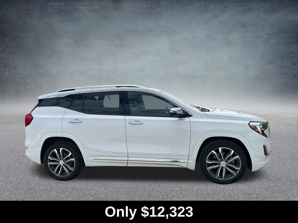 View vehicle photo 4