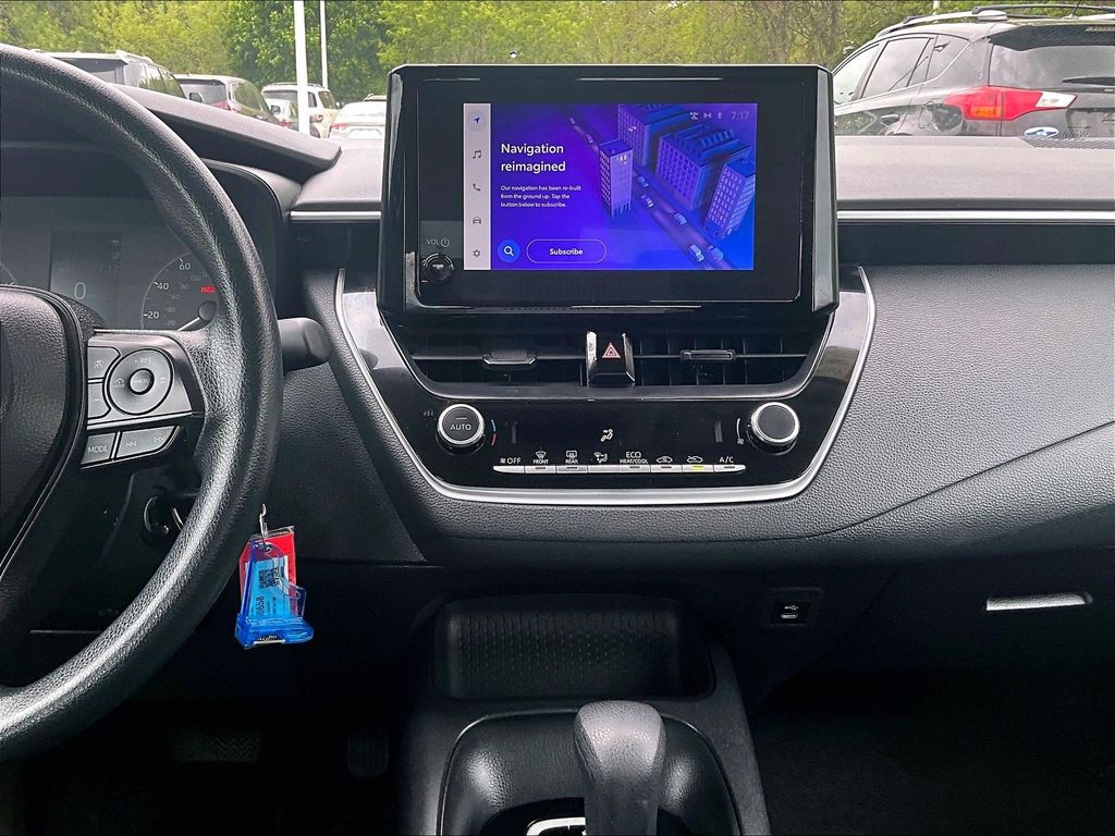 2024 Toyota Corolla — photo 18
