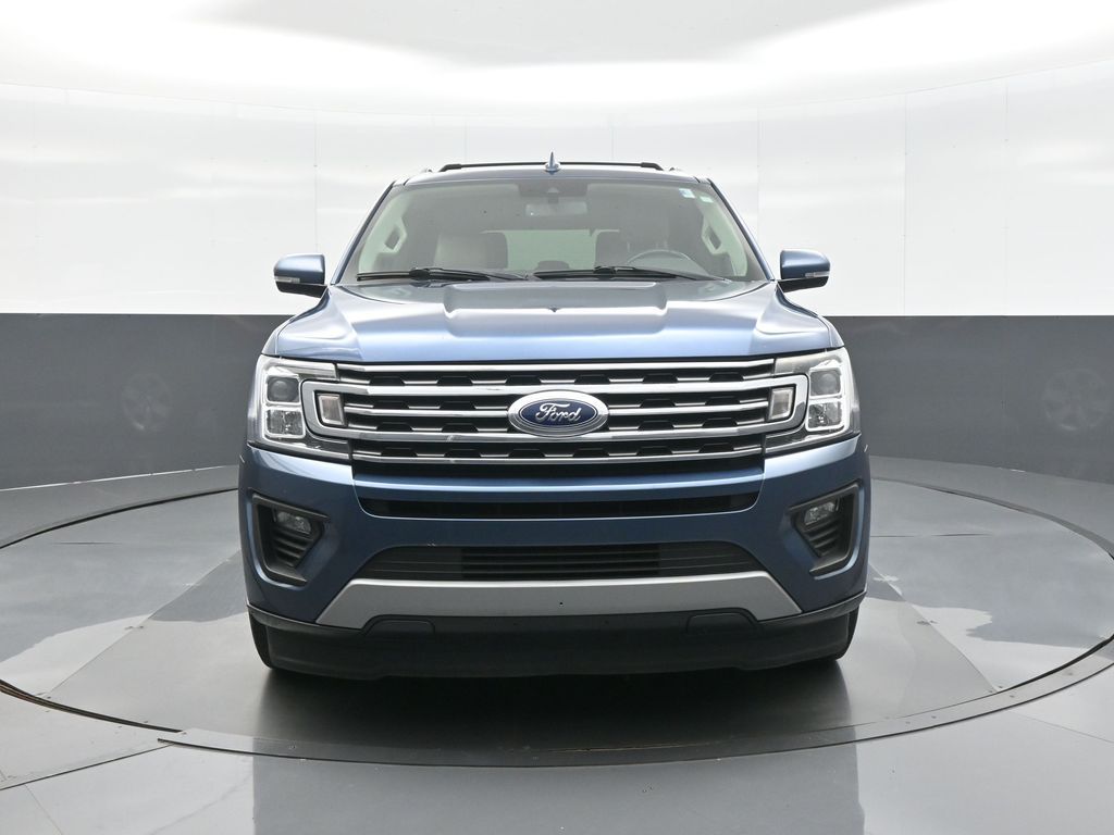 Used 2019 Ford Expedition XLT with VIN 1FMJU1HT9KEA12811 for sale in Kansas City