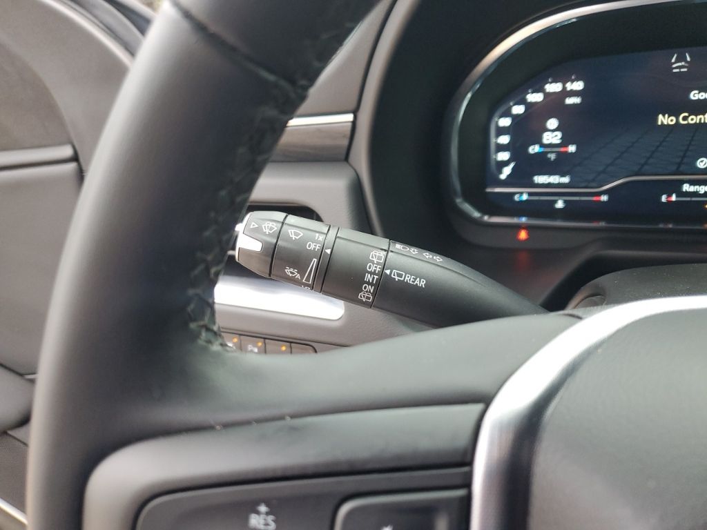 Used Car 2024 Gmc Yukon Xl  Slt For Sale Under $70,000 In Austin, Texas