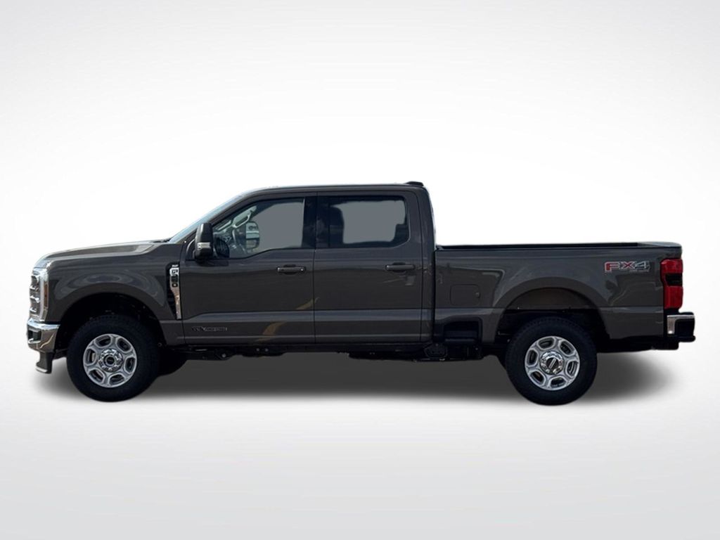 2026 Ford F-250 Super Duty XLT