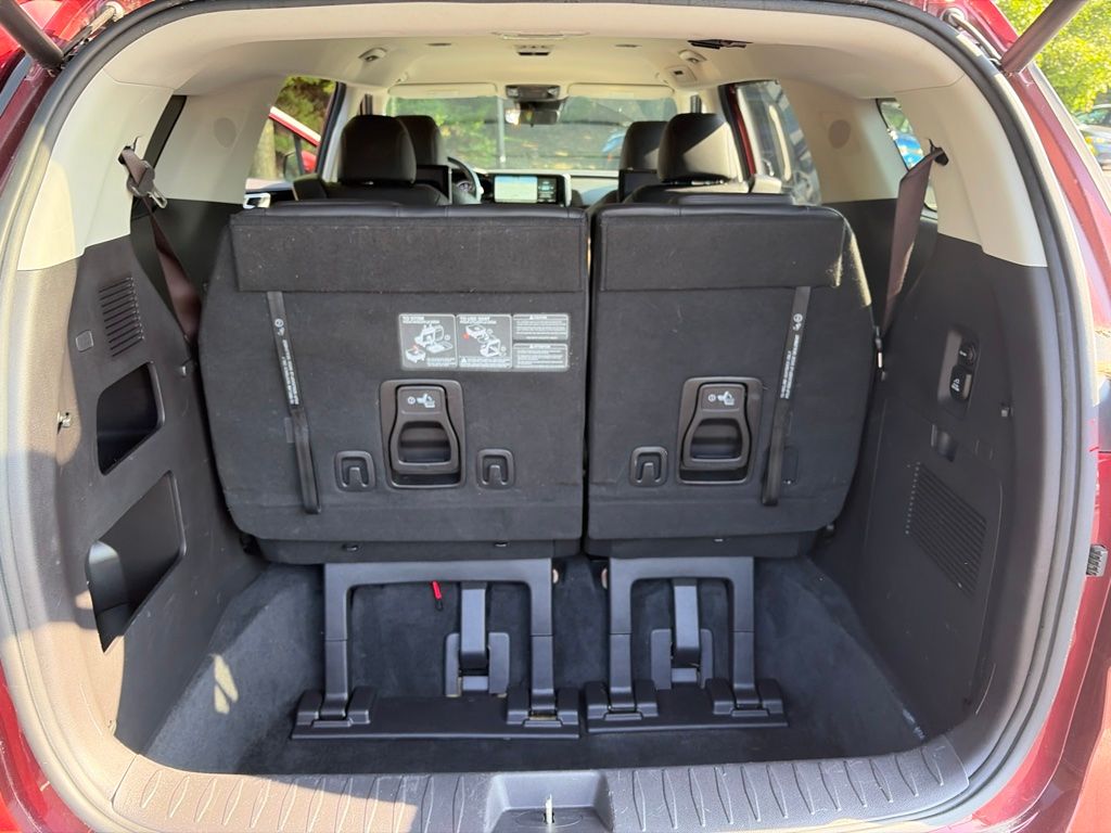 Used 2022 Red Kia SX image 21