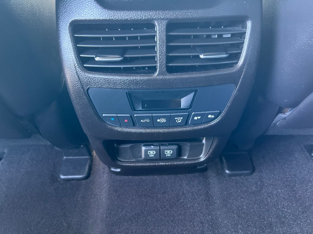 Thumbnail: 2019 Acura MDX - 30