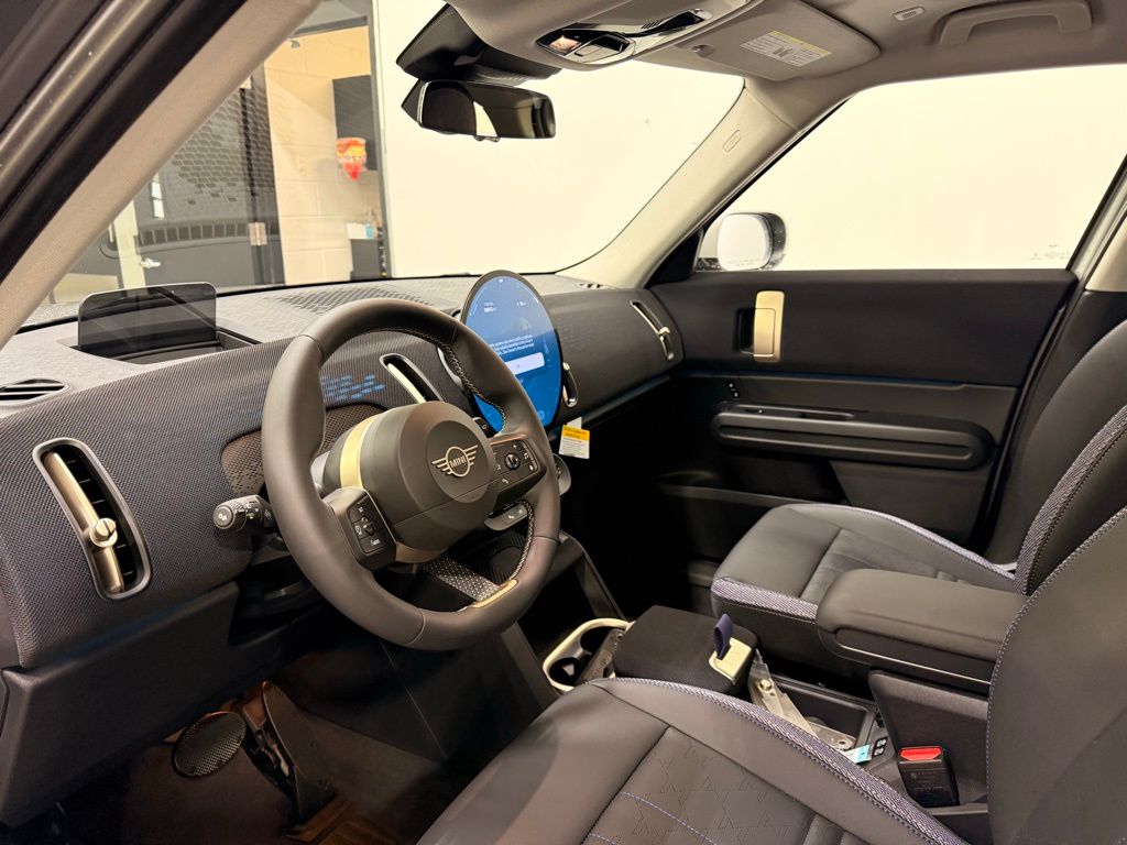 Thumbnail: 2025 MINI Cooper Countryman - 11