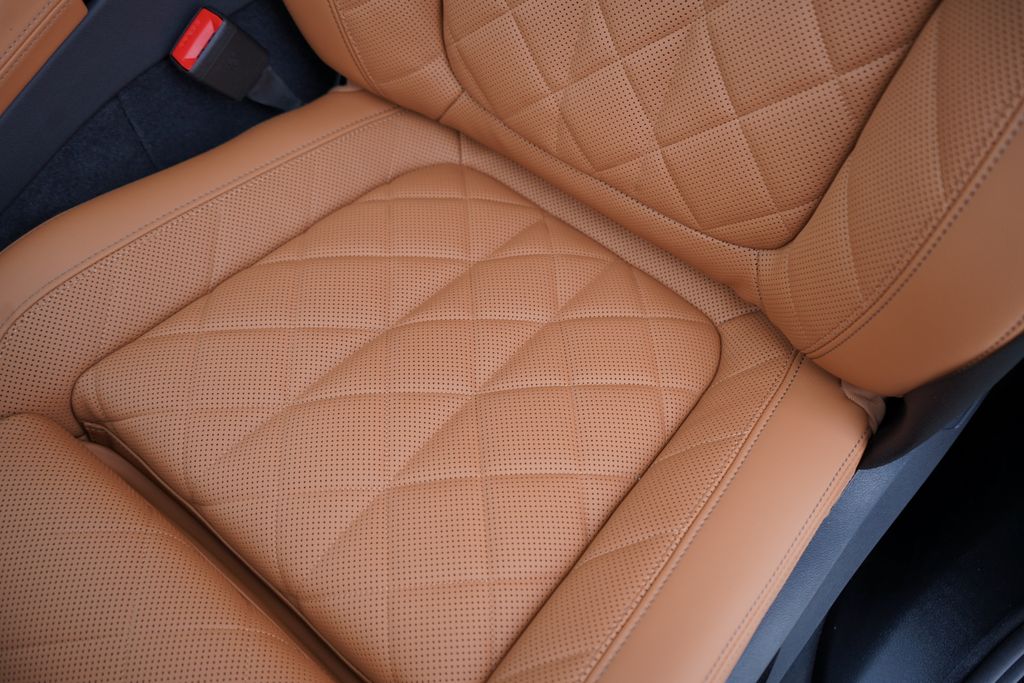 Thumbnail: 2026 BMW X7 - 11