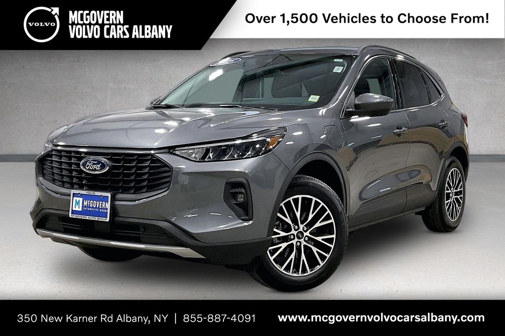 Carbonized Gray Metallic 2025 Ford Escape Hybrid Plug-in FWD SUV / Crossover Front-Wheel Drive Continuously Variable Transmission