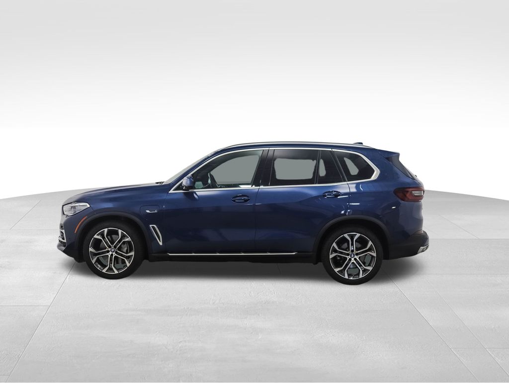 Thumbnail: 2023 BMW X5 - 2